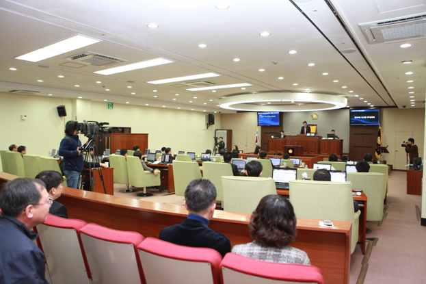 제193회 임시회 2차 본회의 - 13