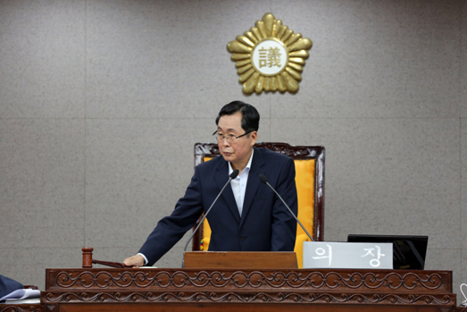 제208회 정례회 3차 본회의 - 5