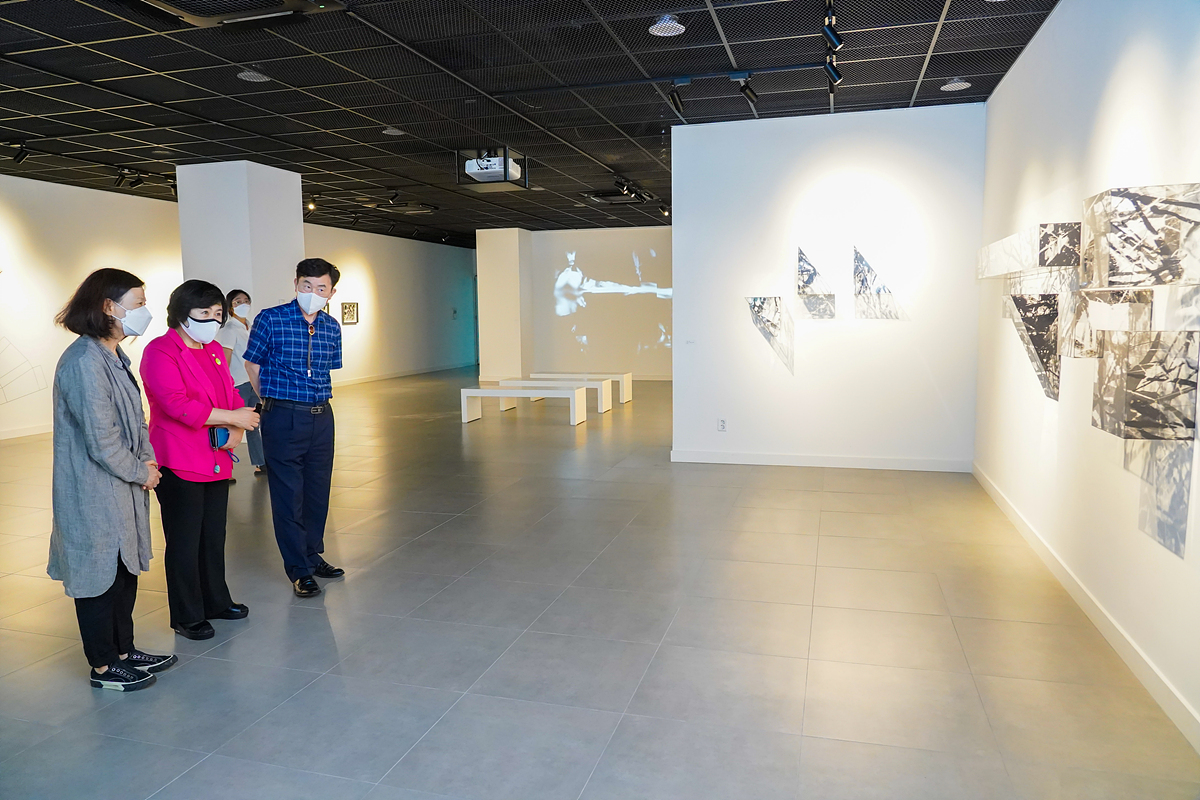 권정아 초대전(차원의 경계) - 3