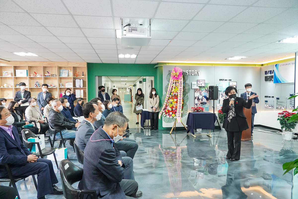 미래산업과학고 학교 내 쉼터 미래드림홀 개소식 - 9