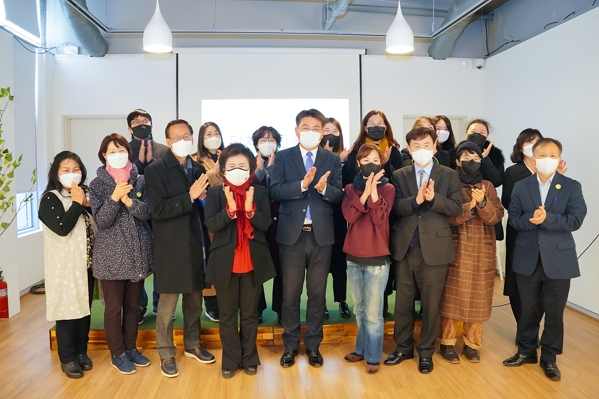 소소하지만 특별한 사람책 이야기 전시회 기념식 - 16