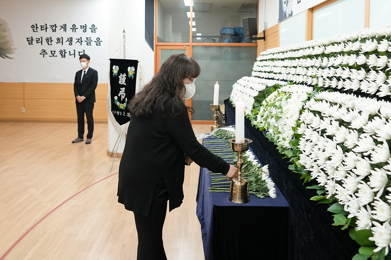 노원구의회 이태원 참사 합동분향소 조문 - 12