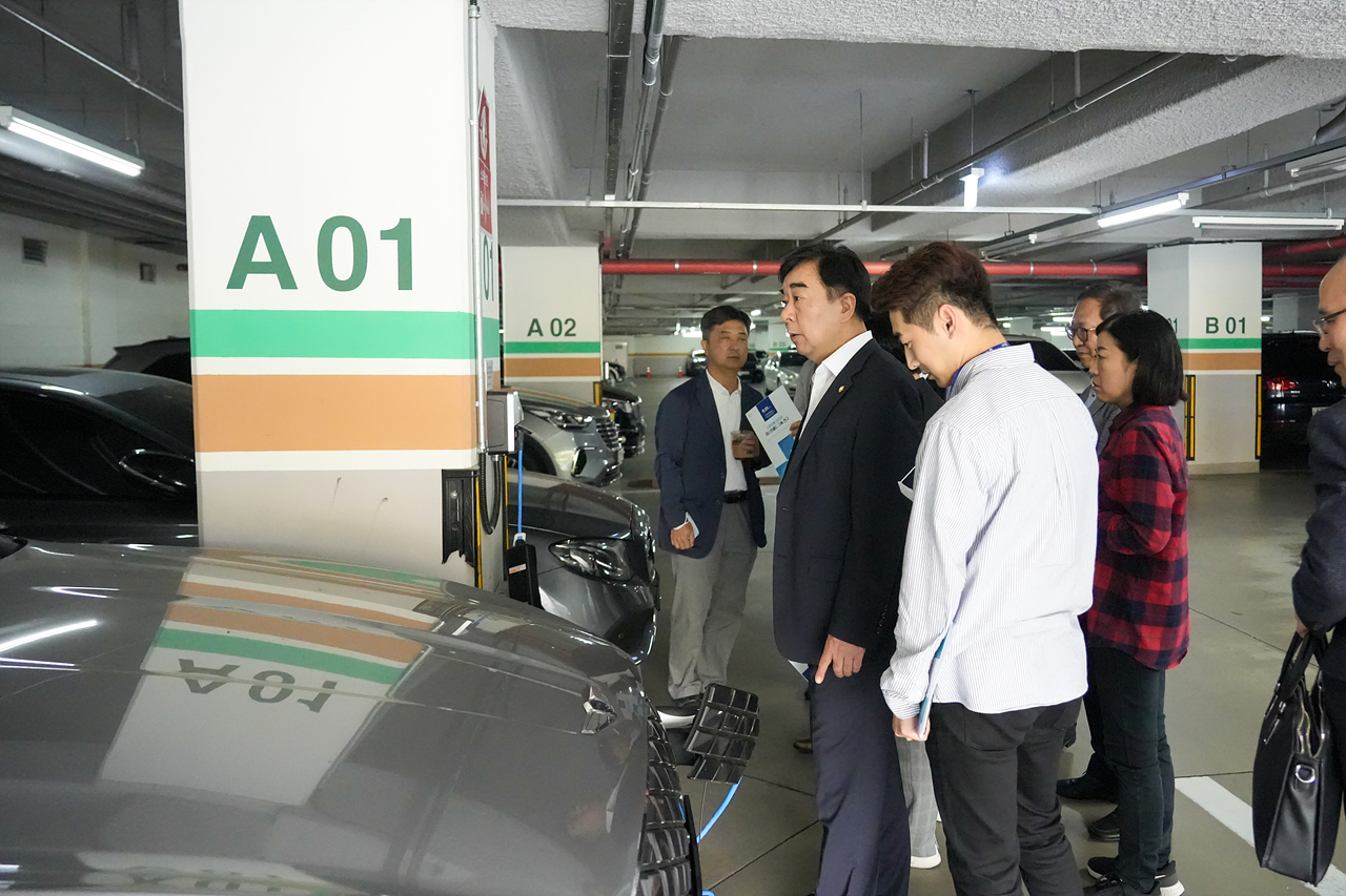 전기차 급속충전소 부족실태 해결방안 연구단 중간보고회 - 24