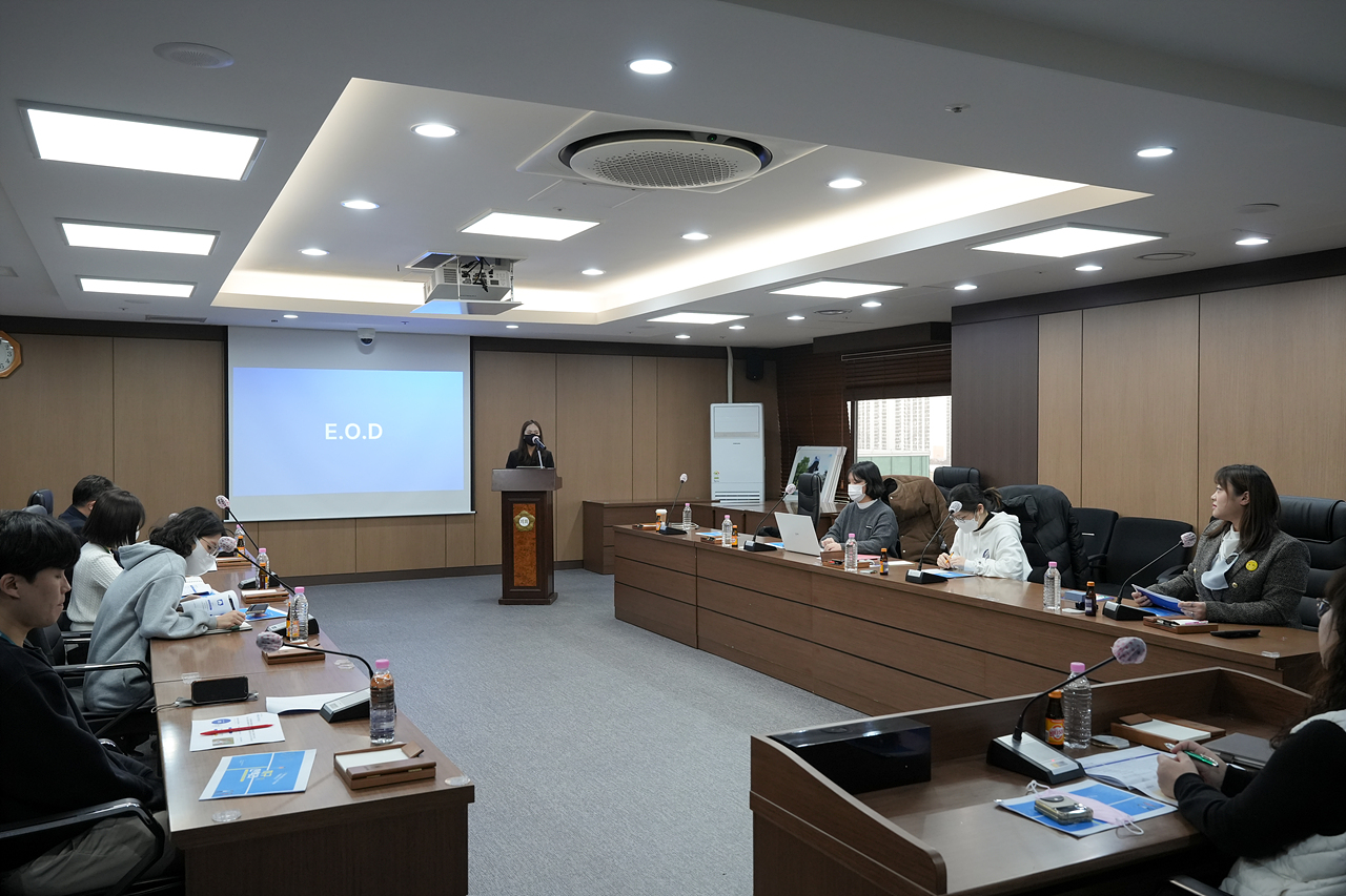 ‘청년들의 재활용 분리배출 인식 향상’을 위한 대학생 사업 제안 간담회 - 11