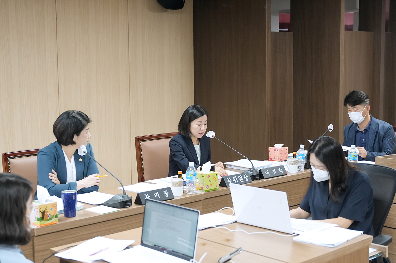 제274회 노원구의회 임시회 행정재경위원회 - 10