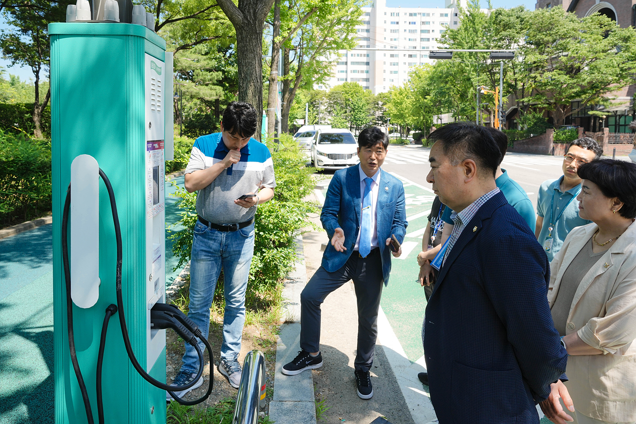 전기차 충전소 특별위원회 양천구 전기차충전소 현장방문 - 13