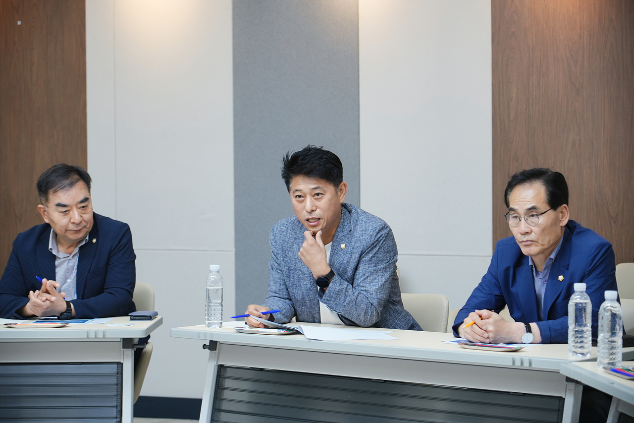 전기차 충전소 부족 문제 해소를 위한 특별위원회 현장방문 - 34