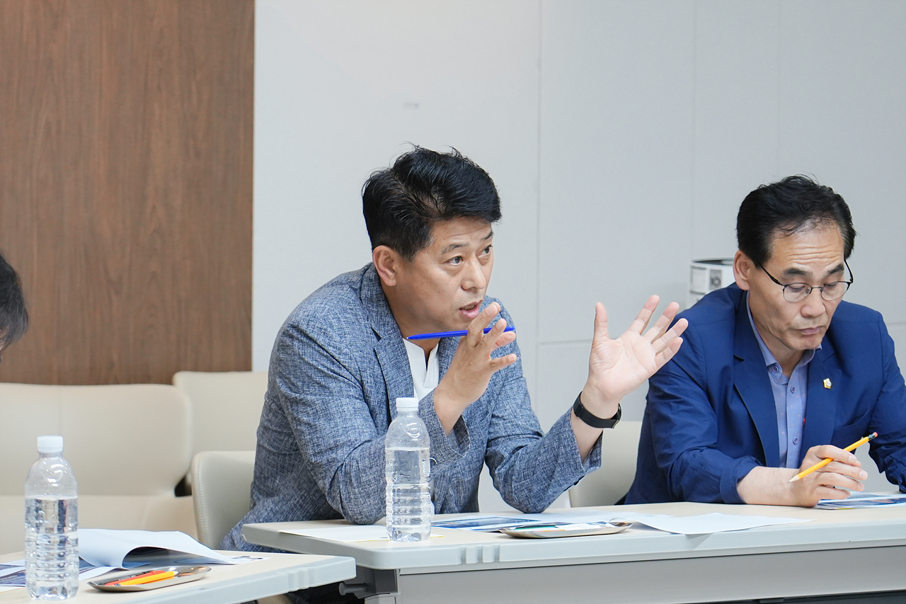 전기차 충전소 부족 문제 해소를 위한 특별위원회 현장방문 - 35