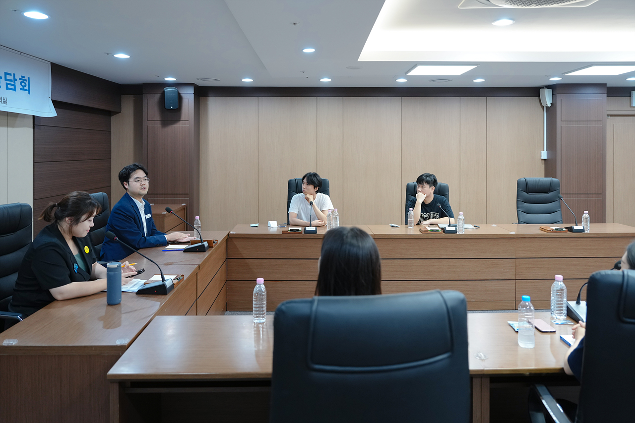 노연수·박이강 의원과 함께하는 청년 정책 발굴 간담회 - 13