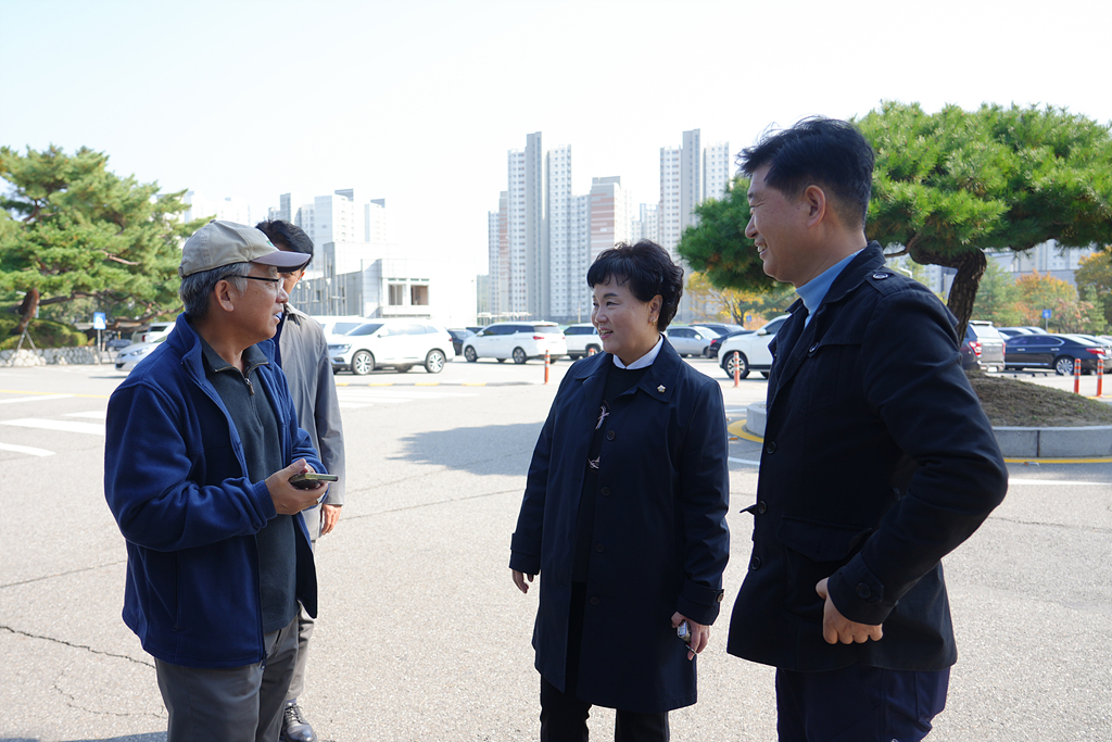 노원구 태릉골프장 국제정원으로 전환을 위한 연구 현장방문 - 1