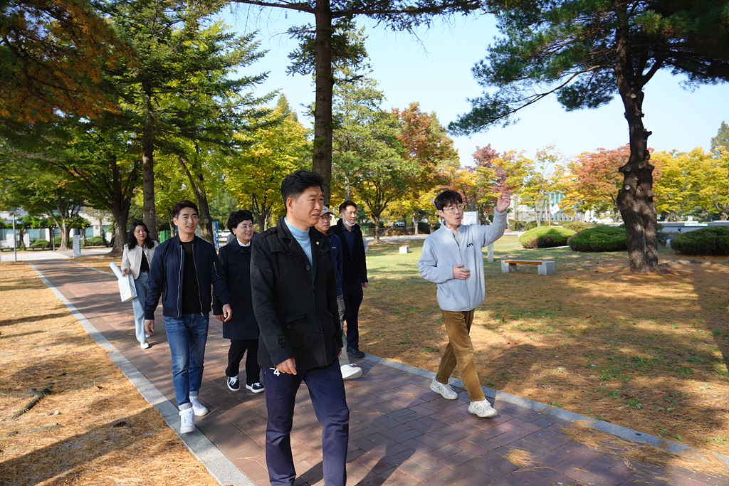 노원구 태릉골프장 국제정원으로 전환을 위한 연구 현장방문 - 15