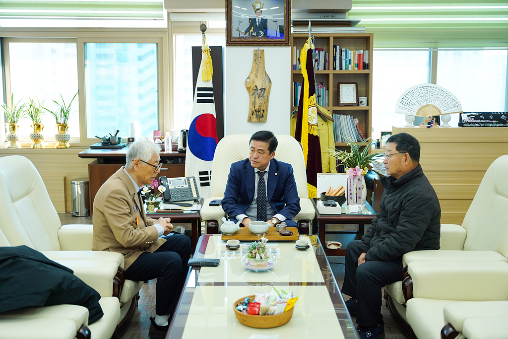 손영준 의장 대한민국월남참전자회 감사패 수여 - 2