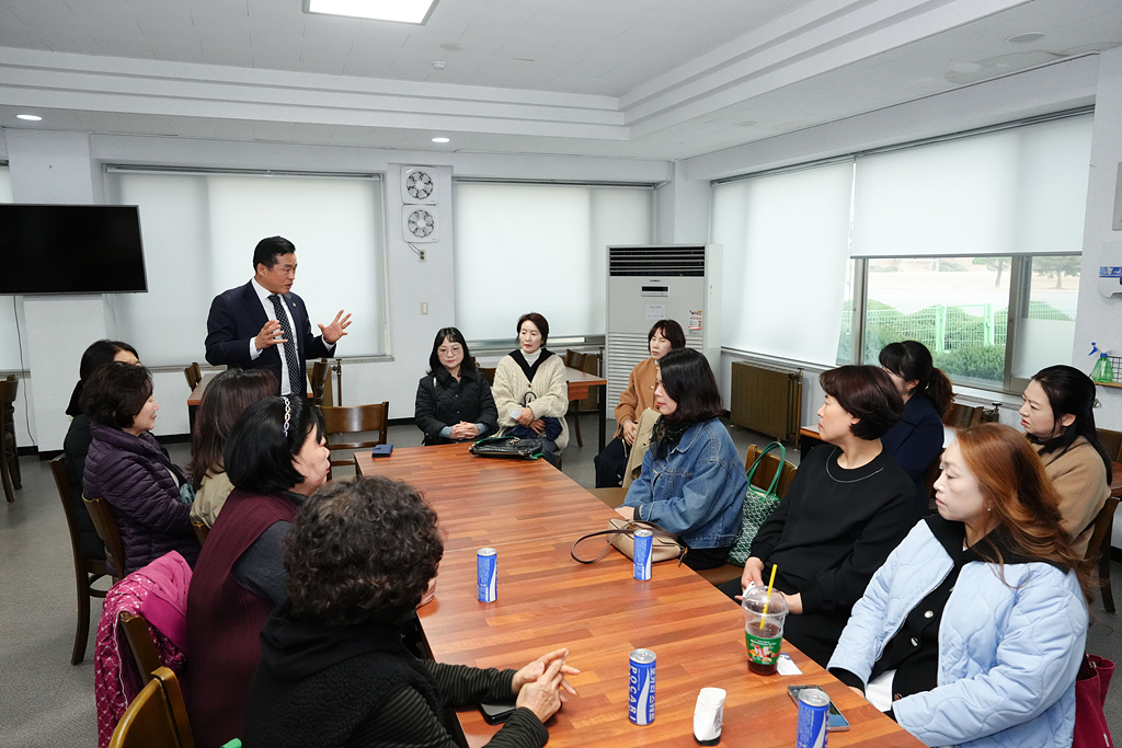 공릉동 주민과 함께 육사방문 - 4