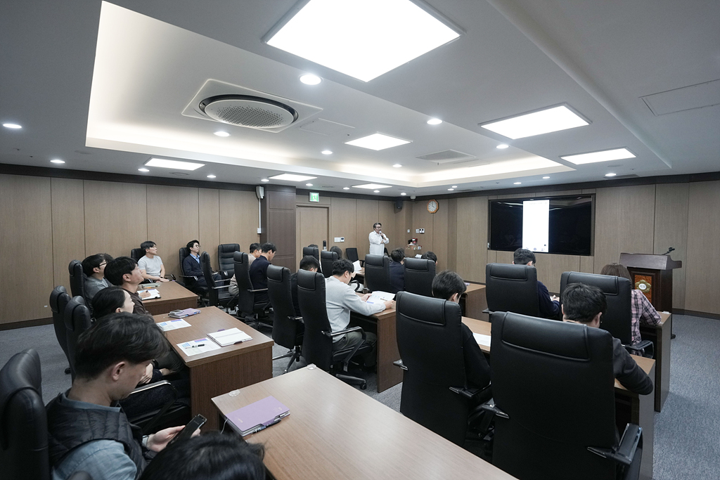  의회 LLM(챗gpt) 효과적 사용법 설명회 - 3