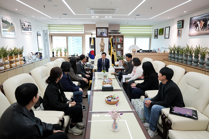 하남시의회 노원구 조례정비 특별위원회 및 SNS 홍보관련 의정활동 우수사례 공유를 위한 간담회 - 1