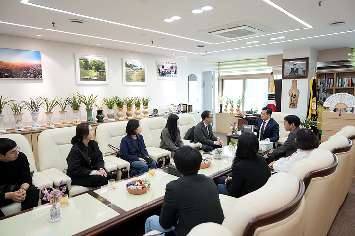 하남시의회 노원구 조례정비 특별위원회 및 SNS 홍보관련 의정활동 우수사례 공유를 위한 간담회 - 8