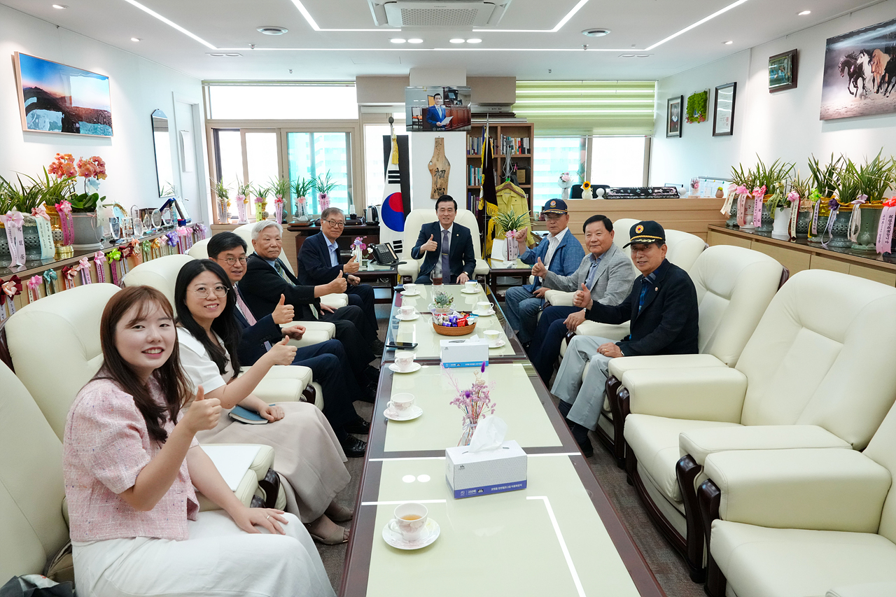 노원구 지역발전 유공자 표창 수여 및 다문화가족 후원품 전달식 - 3