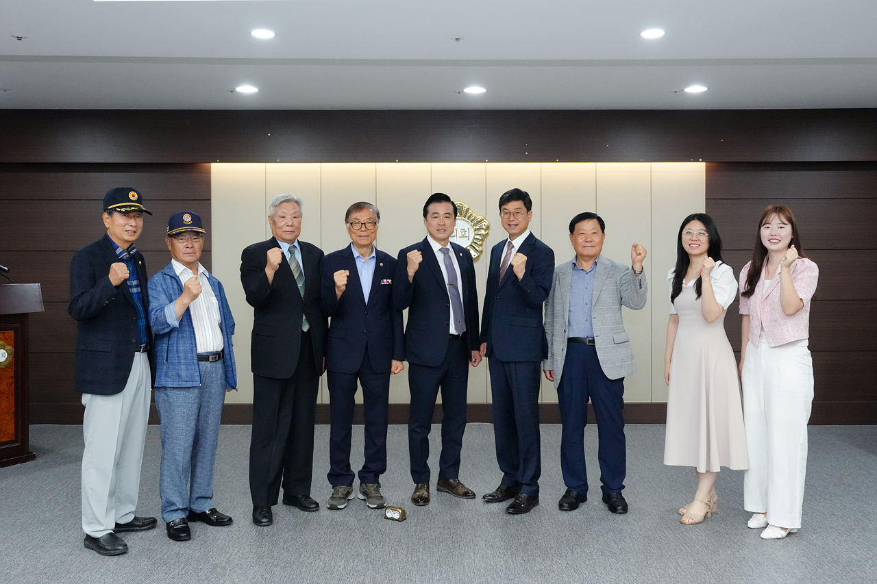 노원구 지역발전 유공자 표창 수여 및 다문화가족 후원품 전달식 - 12