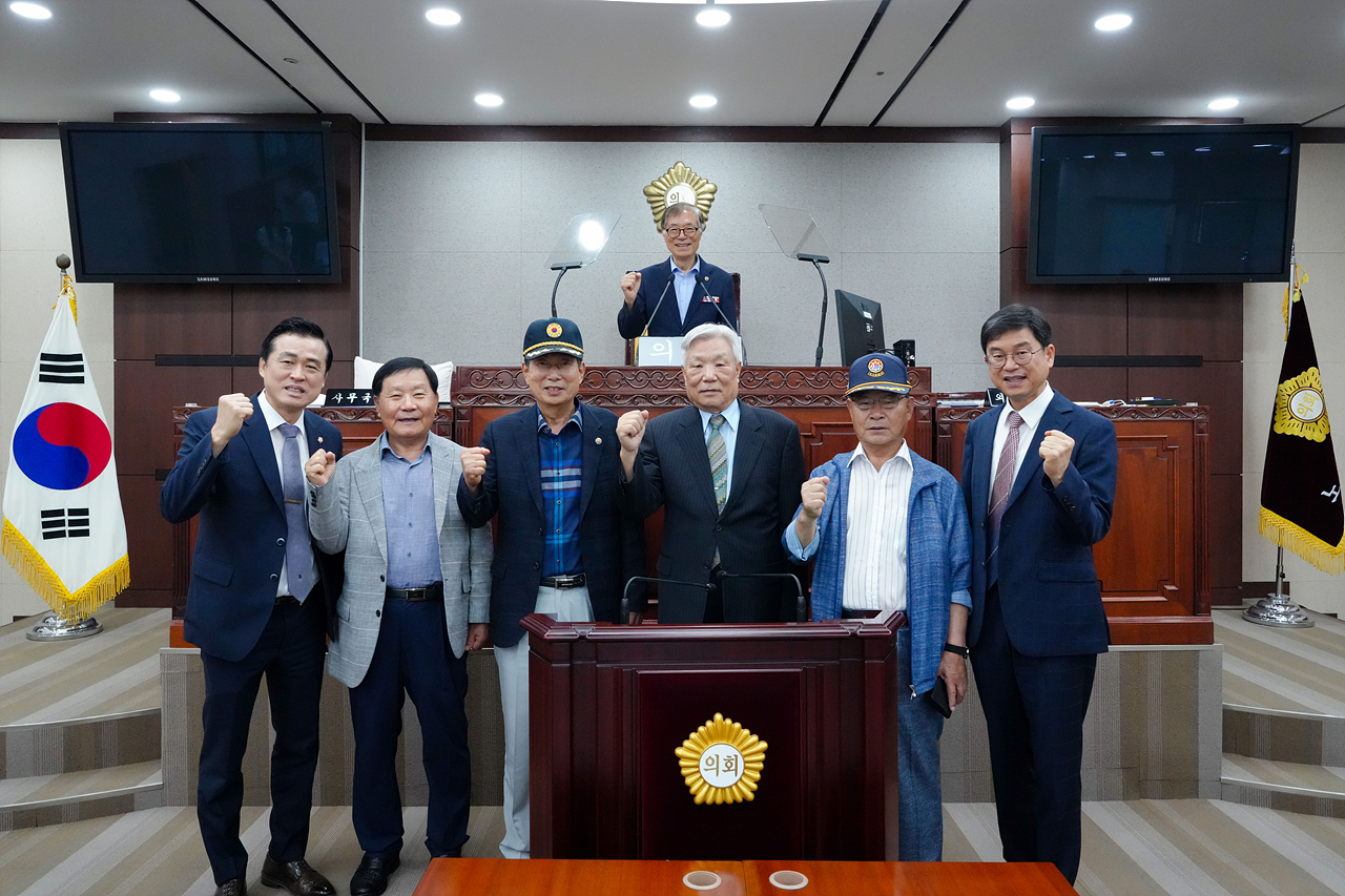 노원구 지역발전 유공자 표창 수여 및 다문화가족 후원품 전달식 - 15