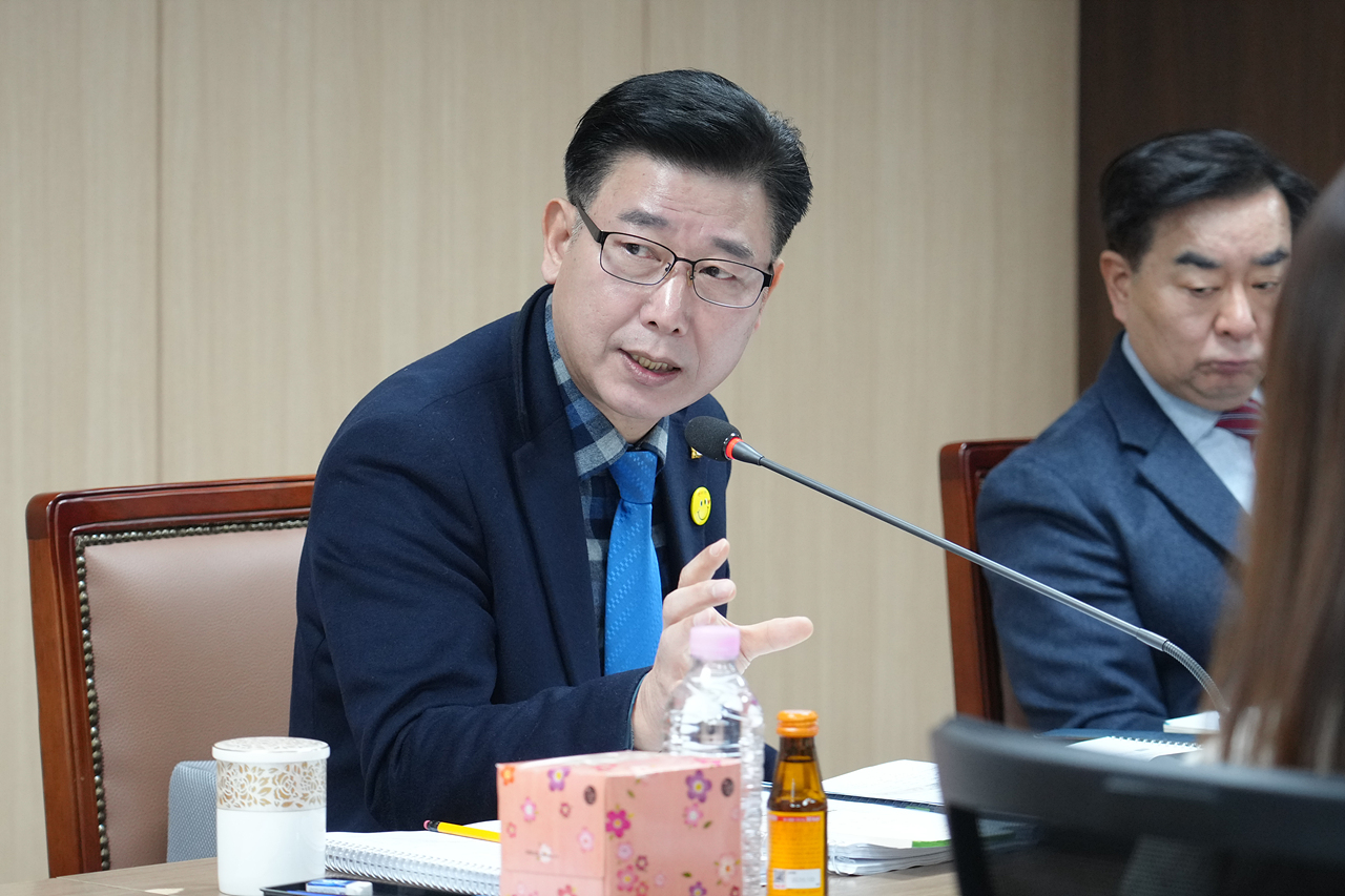 제290회 노원구의회 임시회 행정재경위원회 - 11