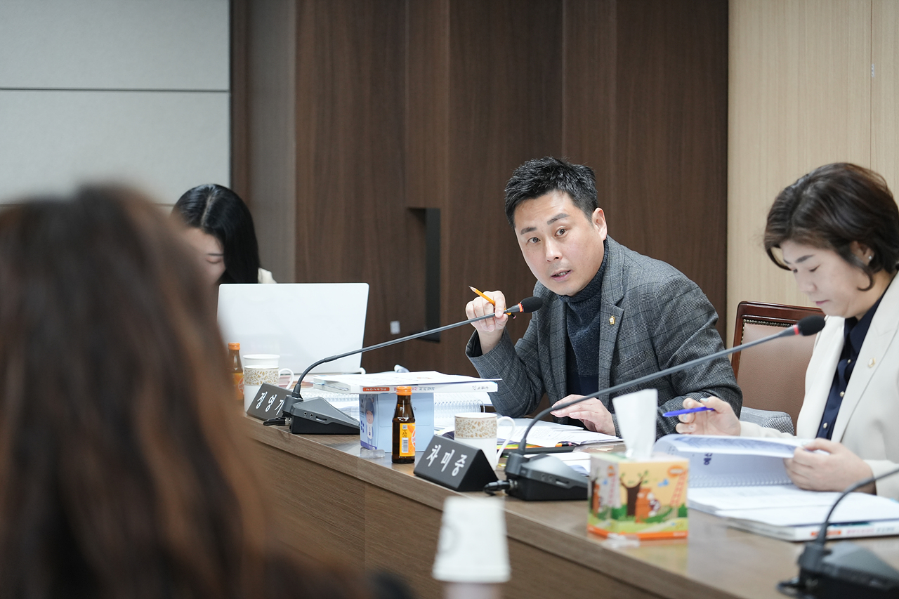 제290회 노원구의회 임시회 보건복지위원회 - 8