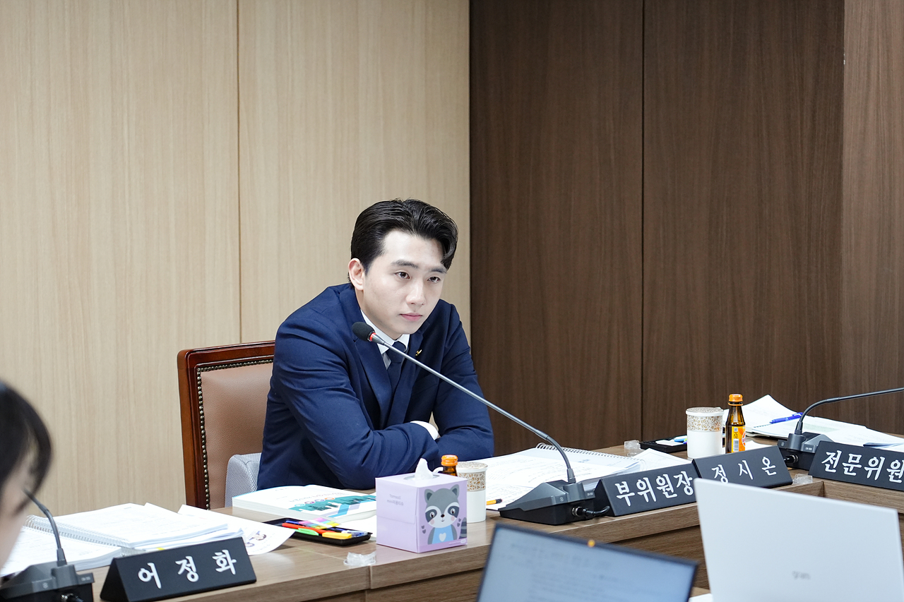 제290회 노원구의회 임시회 보건복지위원회 - 8