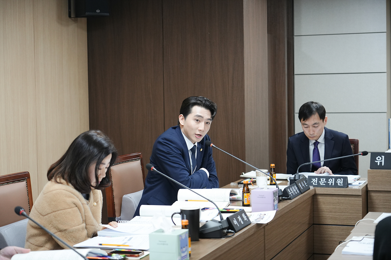 제290회 노원구의회 임시회 보건복지위원회 - 11