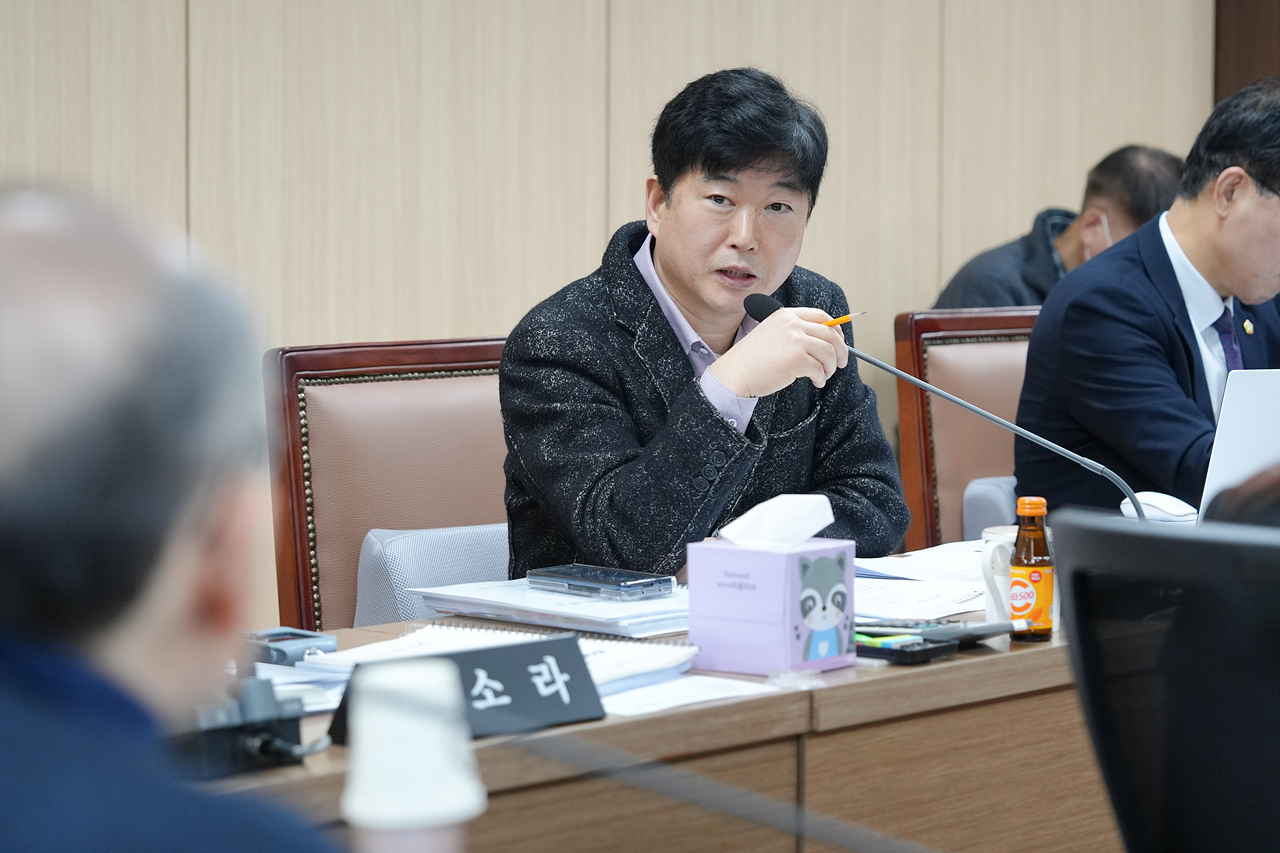 제290회 노원구의회 임시회 도시환경위원회 - 5