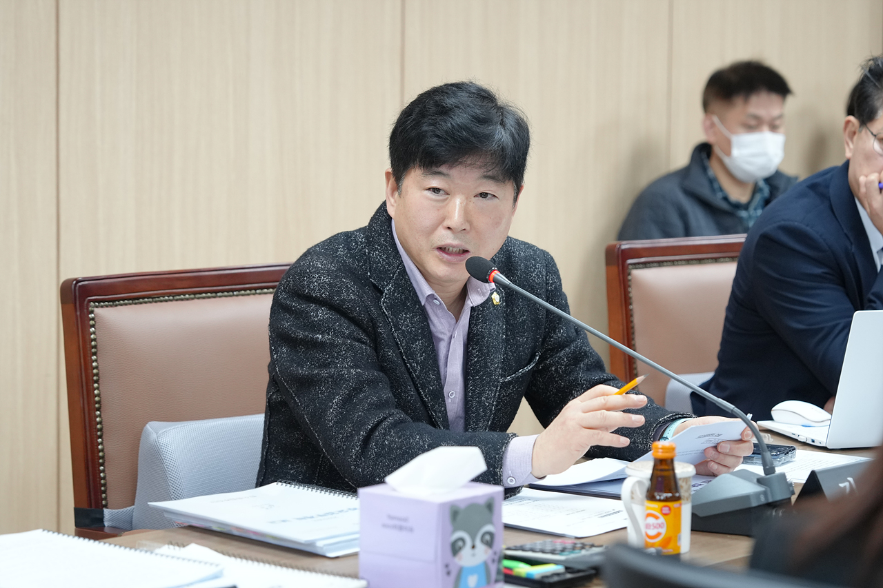 제290회 노원구의회 임시회 도시환경위원회 - 13