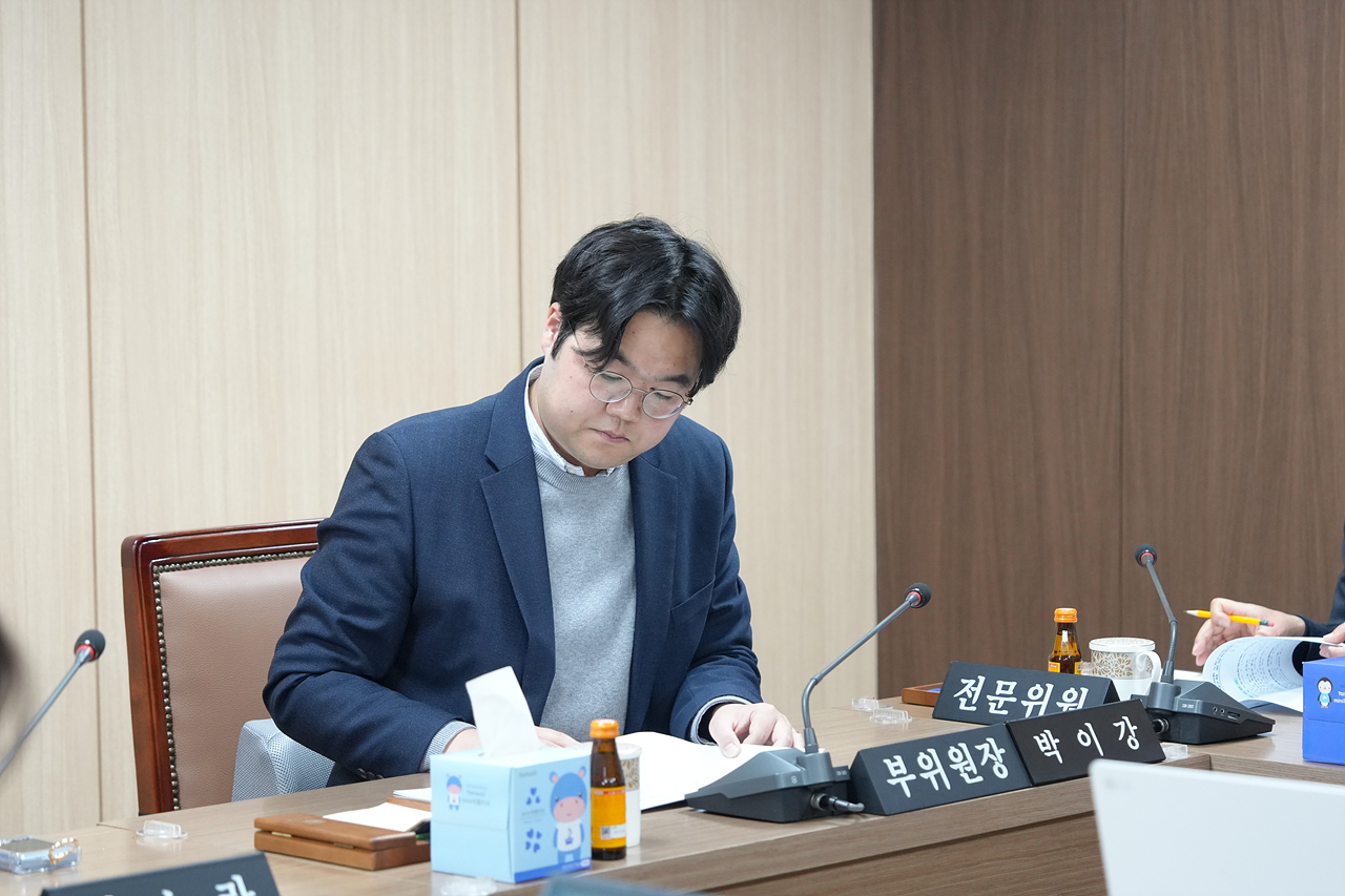 제290회 임시회 폐회 중 운영위원회 제2차 회의 - 8