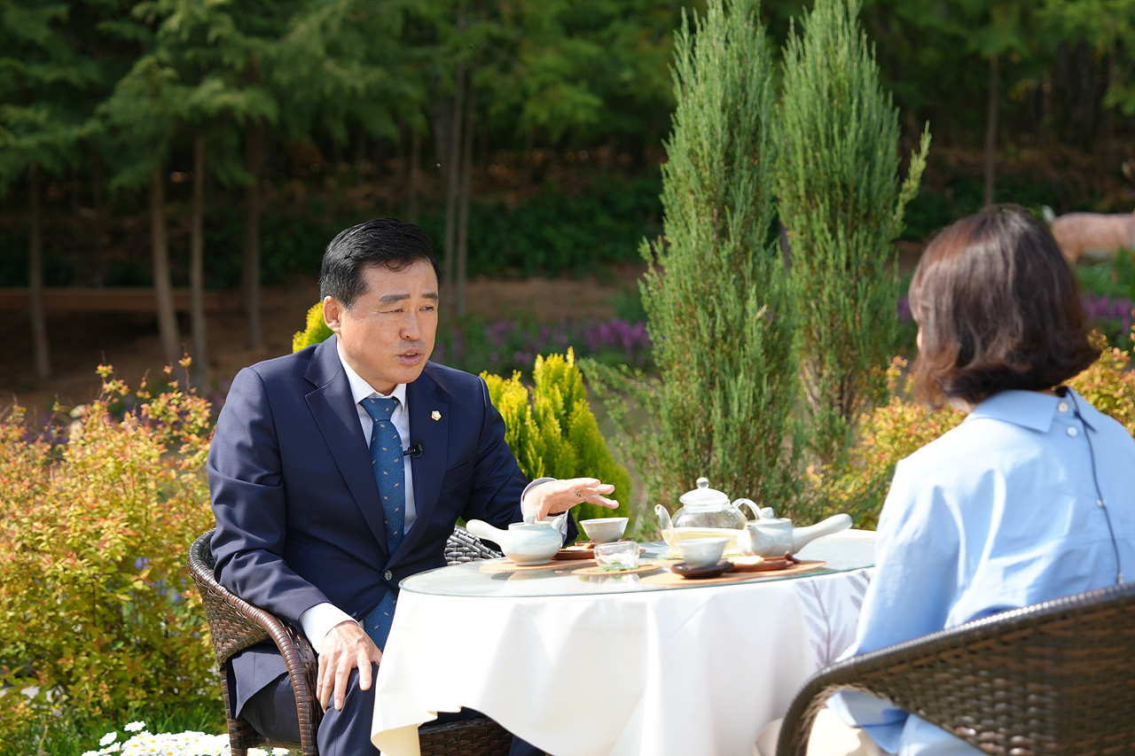 손영준 의장님 휴먼북 인터뷰 영상 촬영 - 17