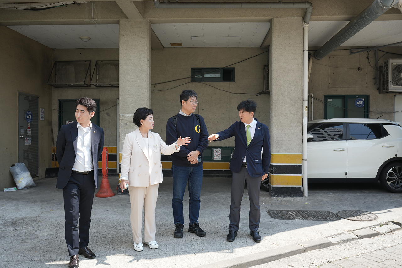 도시재생을 위한 빈집 활용 방안에 대한 연구단체 현장방문 - 2