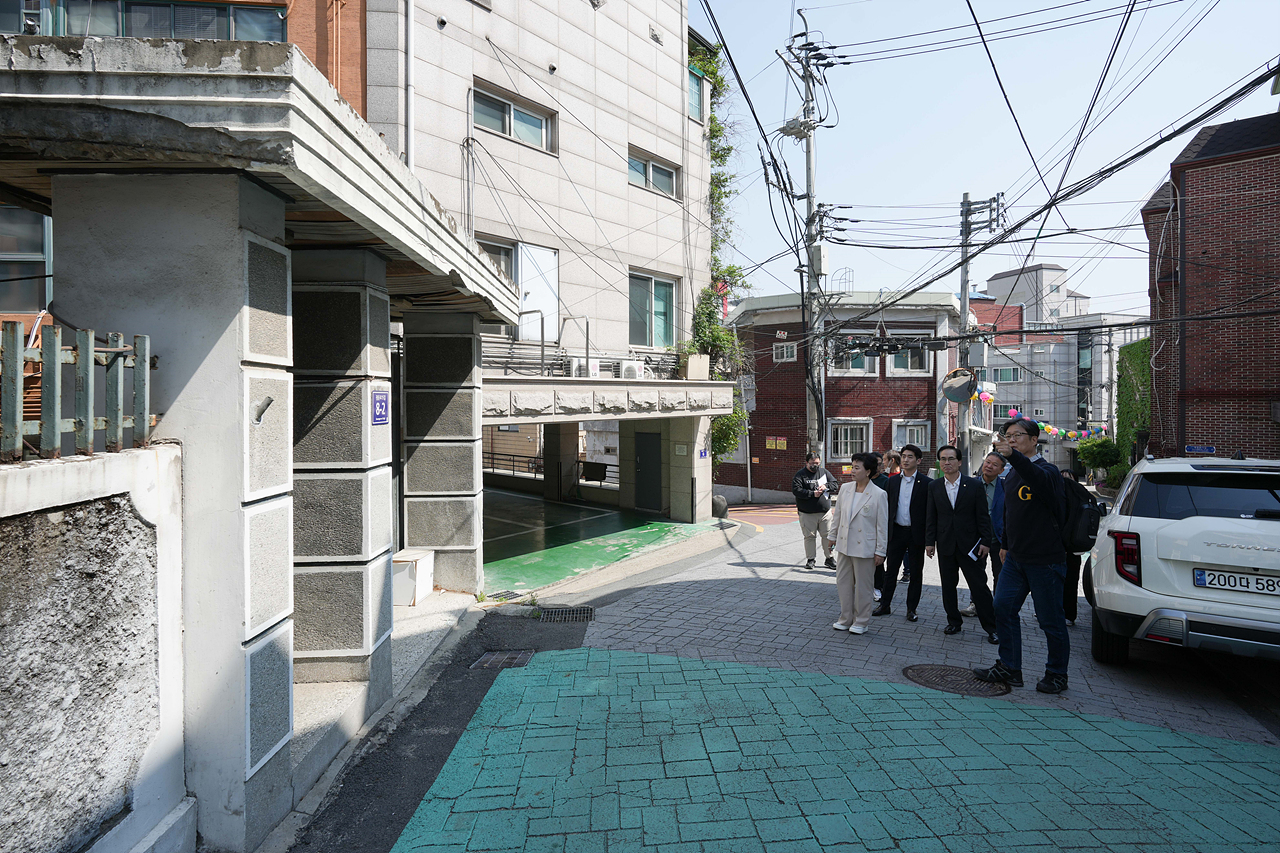 도시재생을 위한 빈집 활용 방안에 대한 연구단체 현장방문 - 9