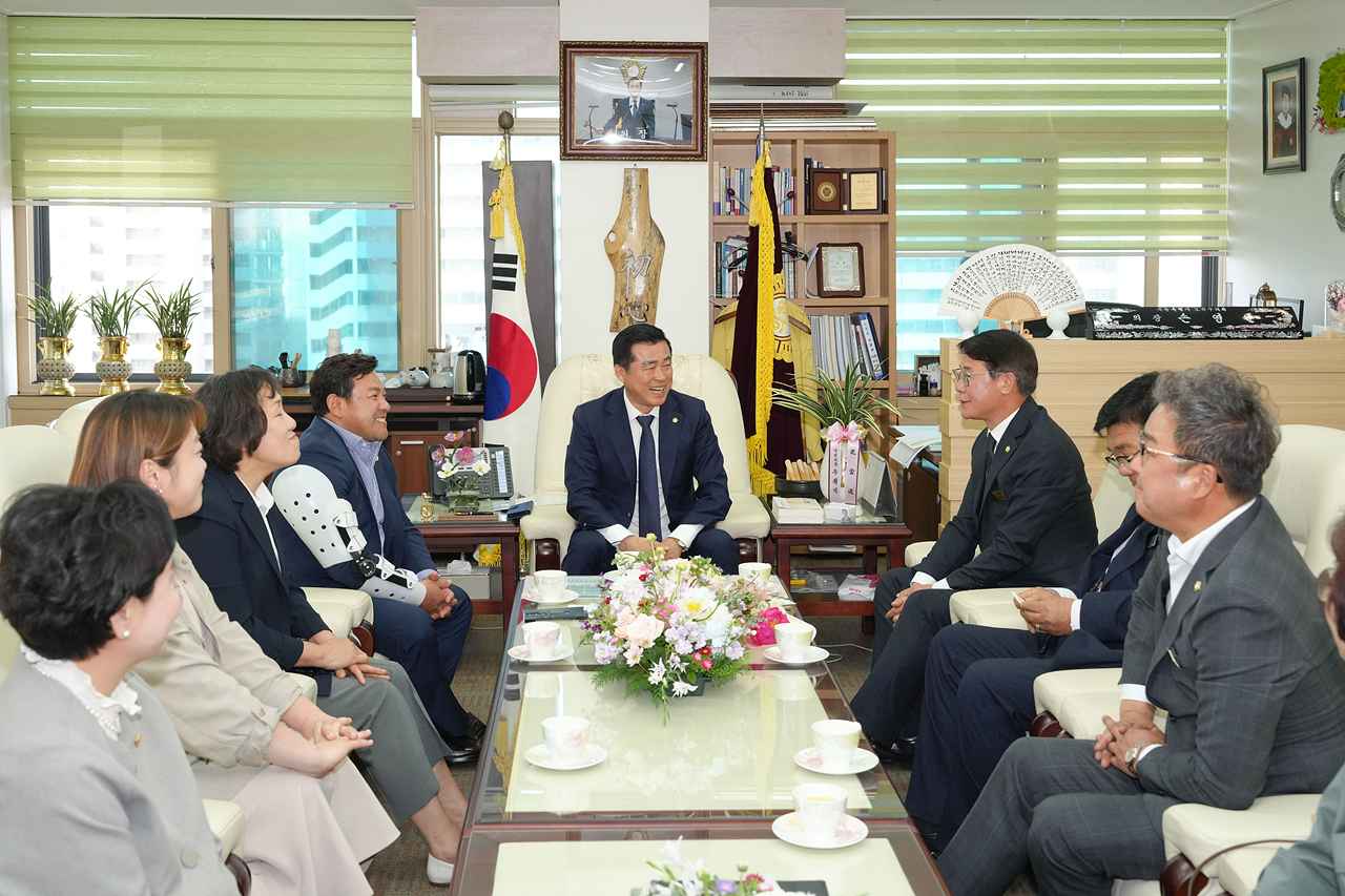 고흥군의회와 우호교류 협약 추친을 위한 간담회 - 9