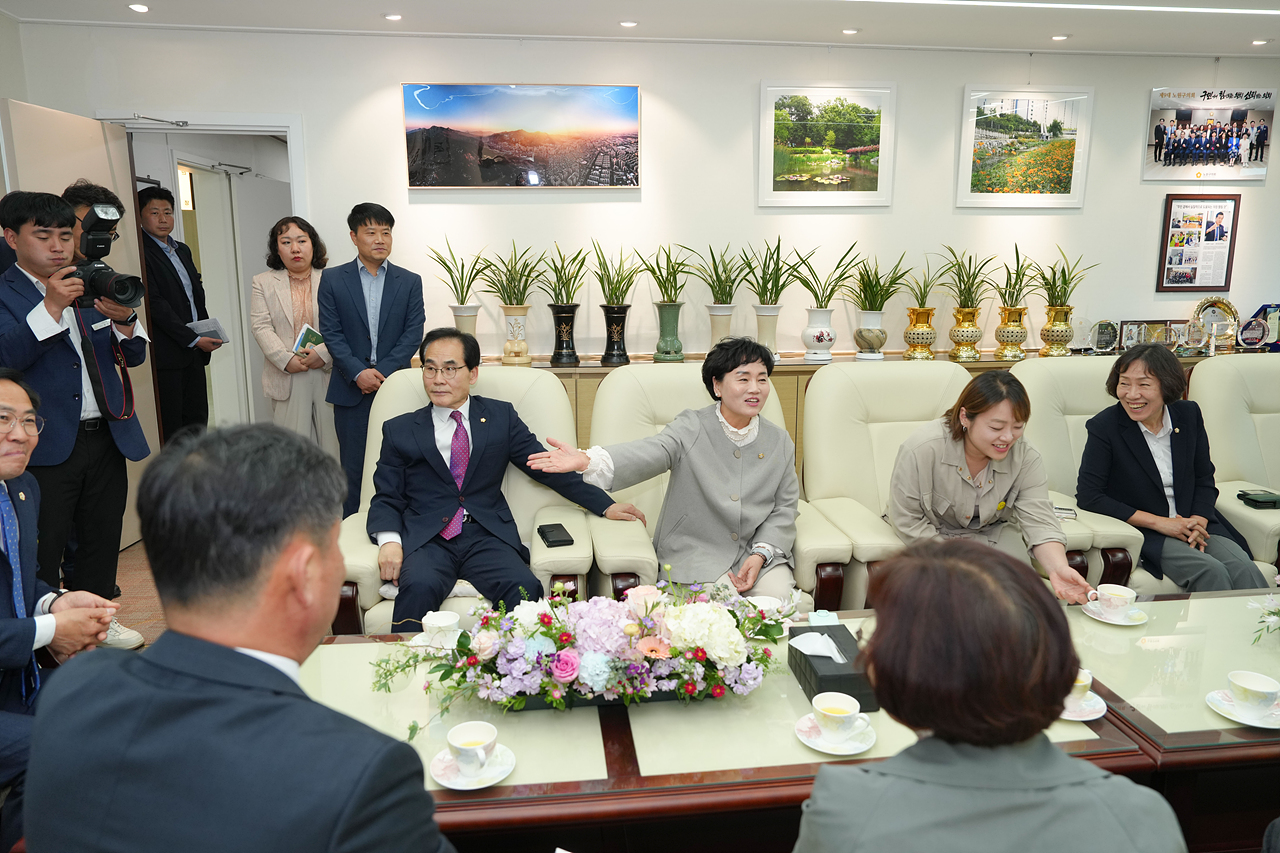 고흥군의회와 우호교류 협약 추친을 위한 간담회 - 4