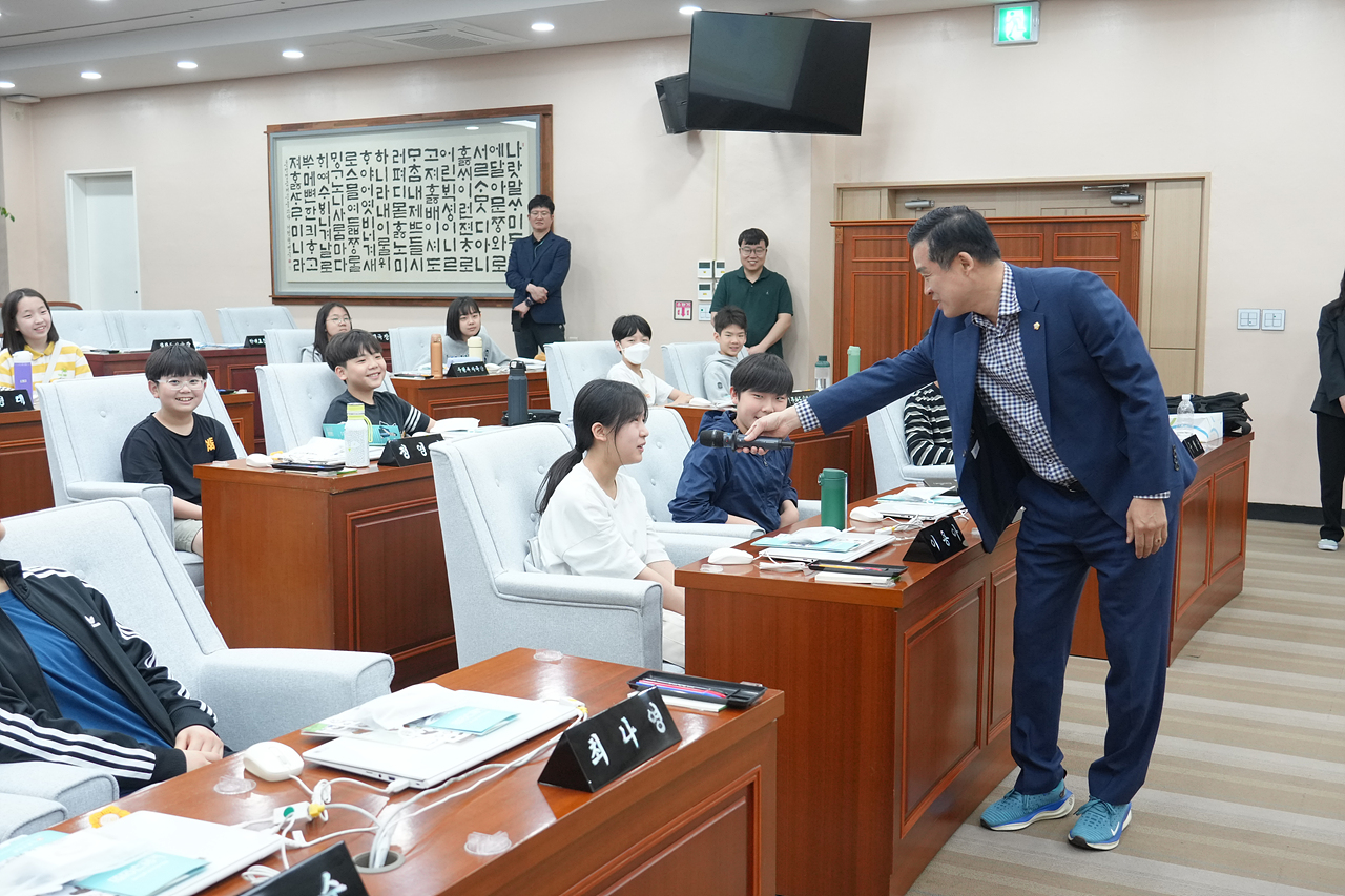 2025.05.22. 노원구의회 견학프로그램(수암초6-1) - 14