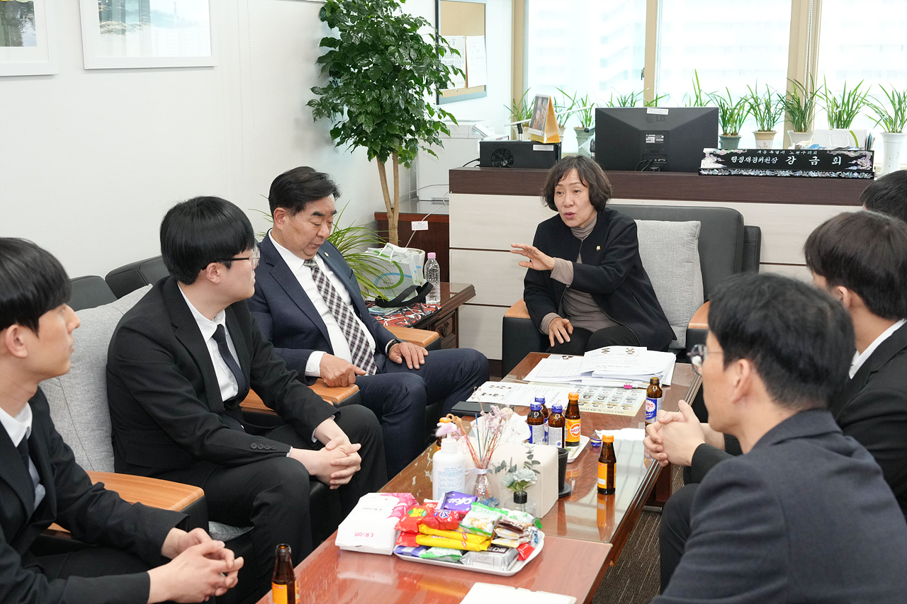 행정재경위원회 구청사 보안관 방문 - 6