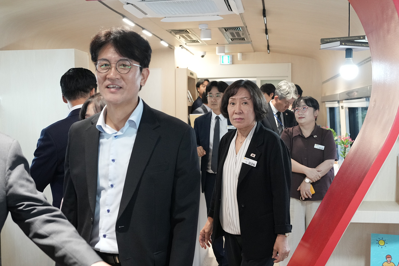경춘스테이션 북&커피 개관식 - 10