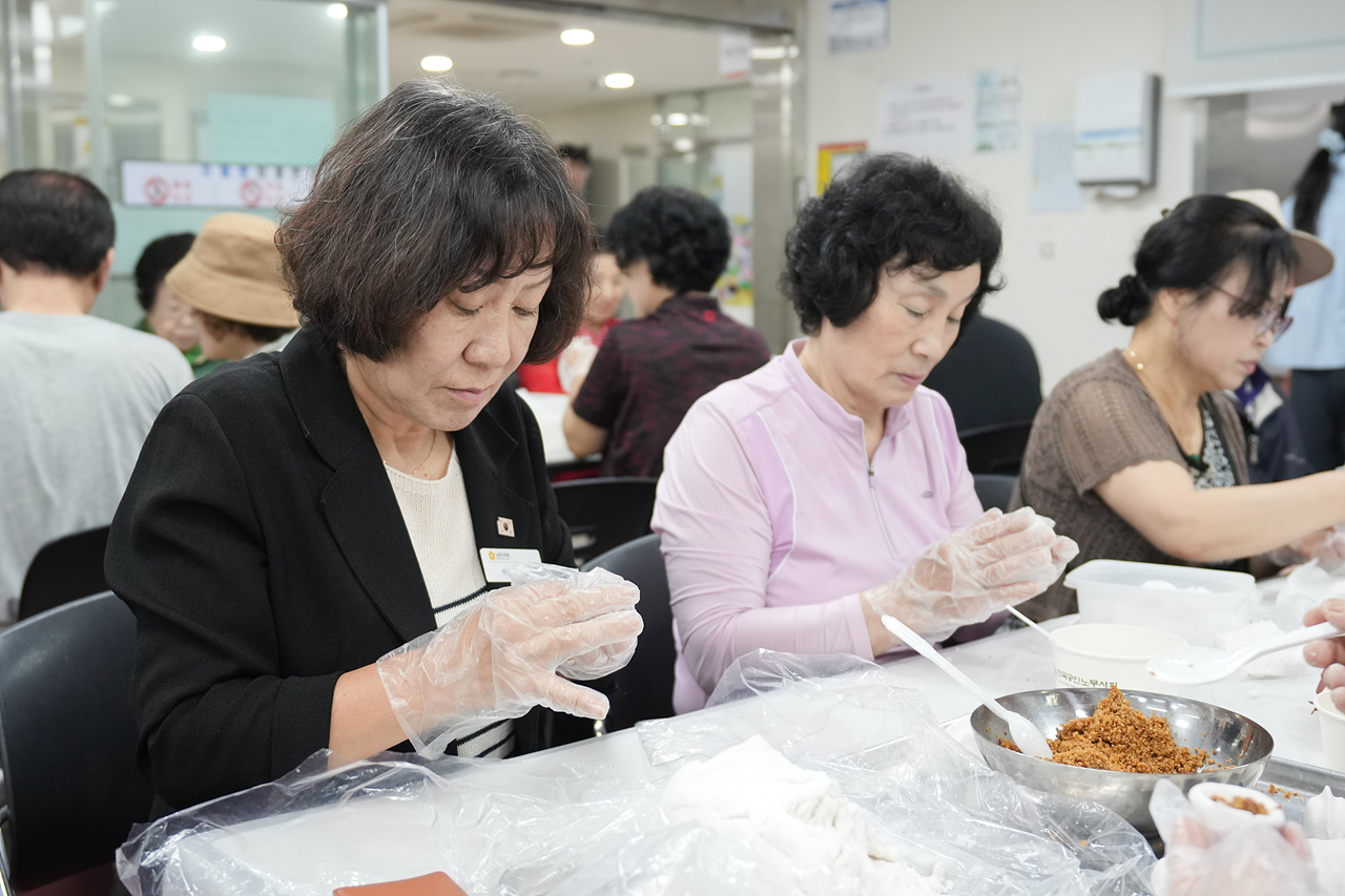 하계종합 사회복지관 추석행사 - 8