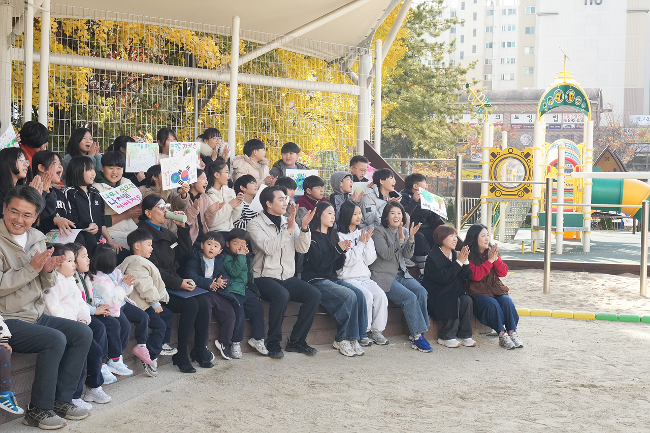 주민 참여 100만그루 나무심기 행사(월계초) - 8