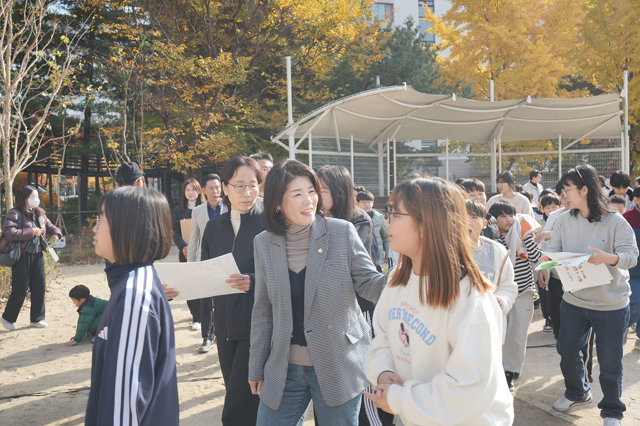 주민 참여 100만그루 나무심기 행사(월계초) - 14