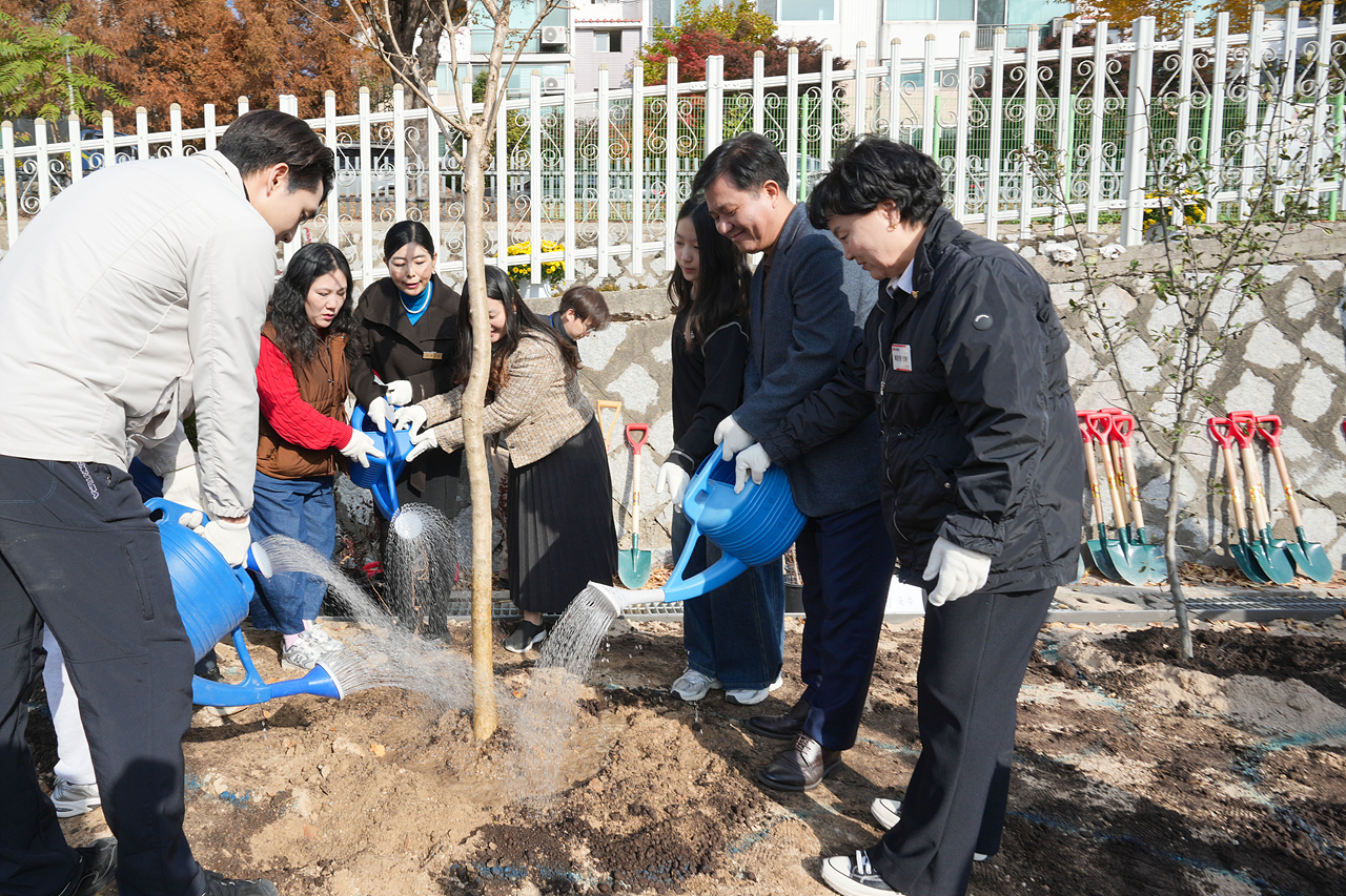 주민 참여 100만그루 나무심기 행사(월계초) - 19