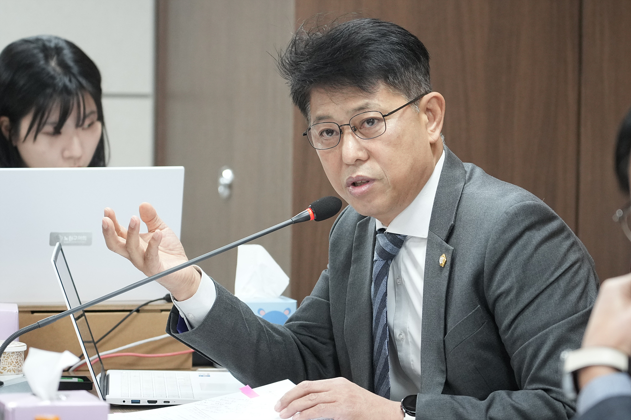 제295회 노원구의회 정례회 도시환경위원회 - 10