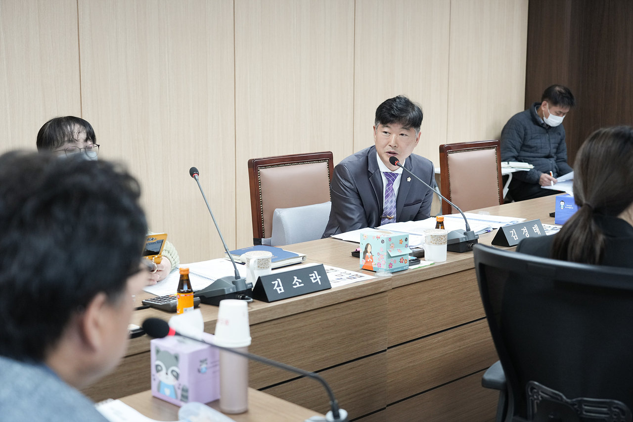 제295회 노원구의회 정례회 도시환경위원회 - 8