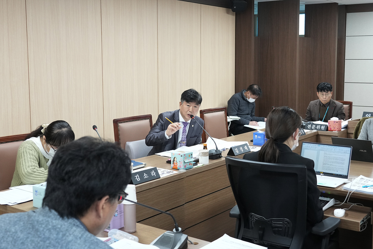 제295회 노원구의회 정례회 도시환경위원회 - 10