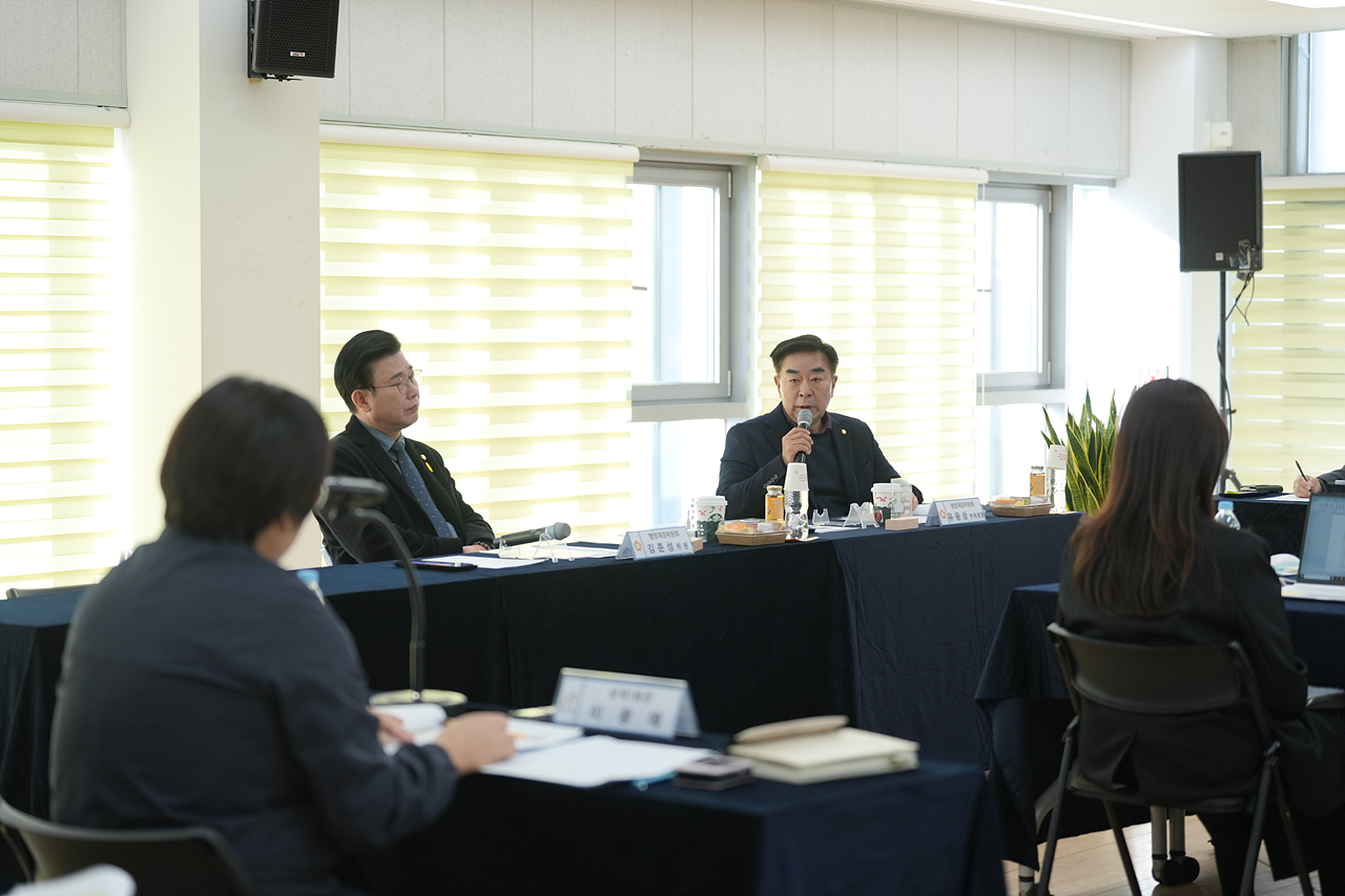 제295회 노원구의회 정례회 행정재경위원회 동행정사무감사(상계1·2·5동) - 3