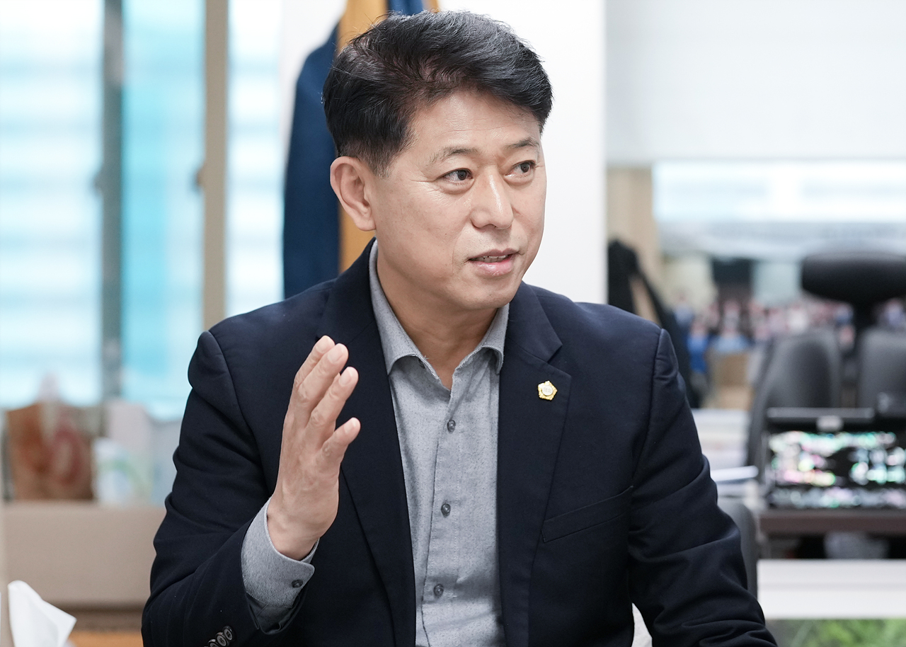 언론사 인터뷰 - 1