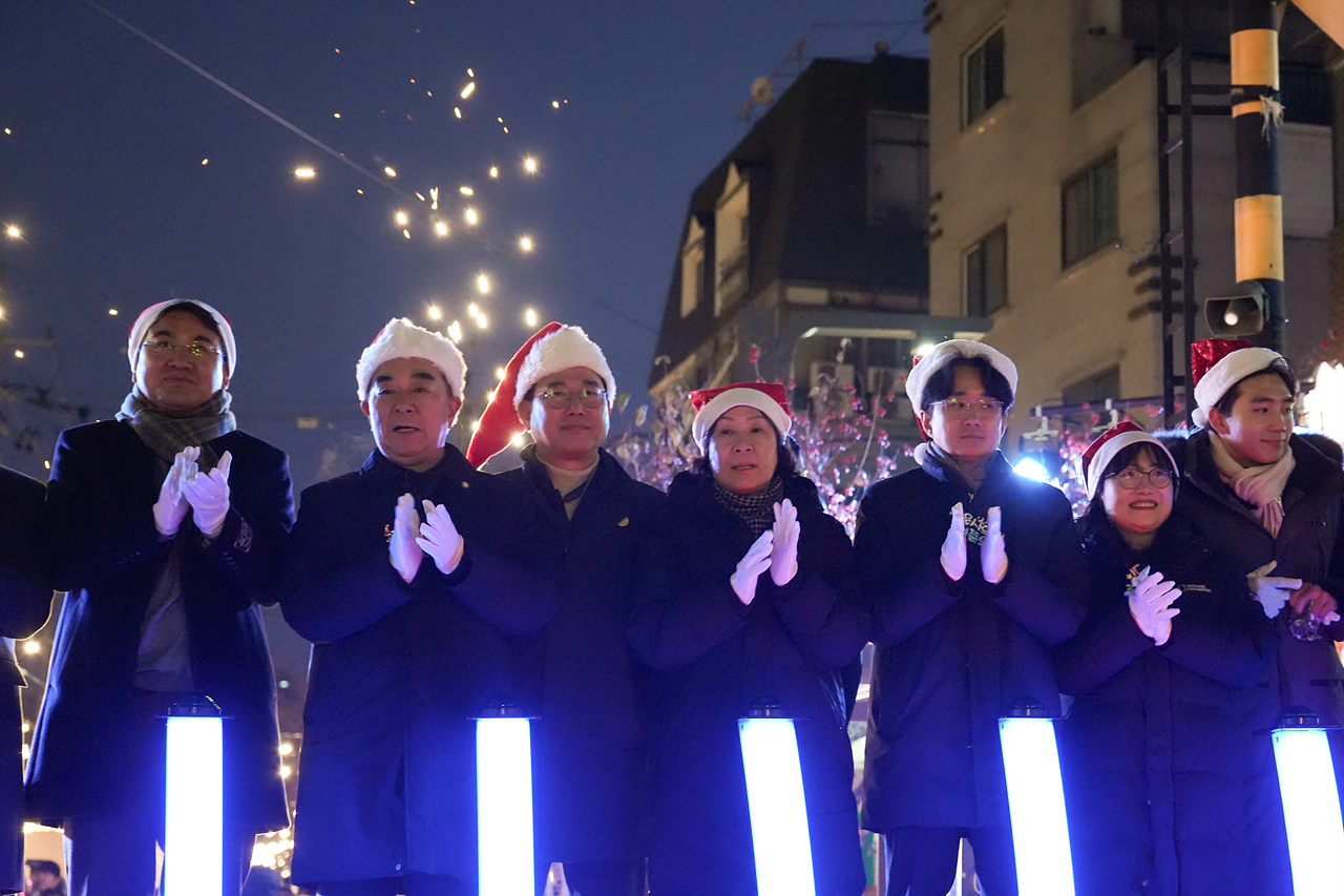 경춘선 공릉숲길 크리스마스 마켓·빛의 거리 점등식 - 5