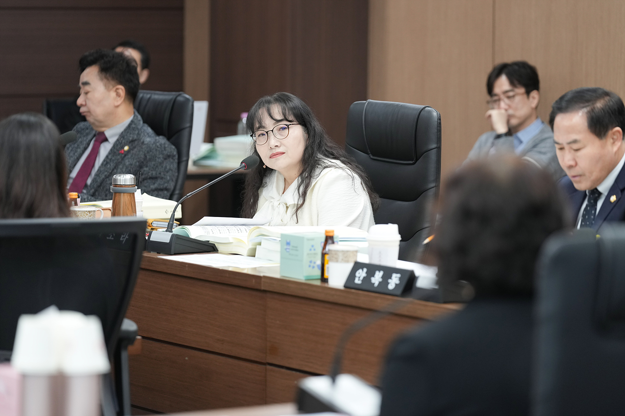 제295회 노원구의회 정례회 예산결산특별위원회 - 8