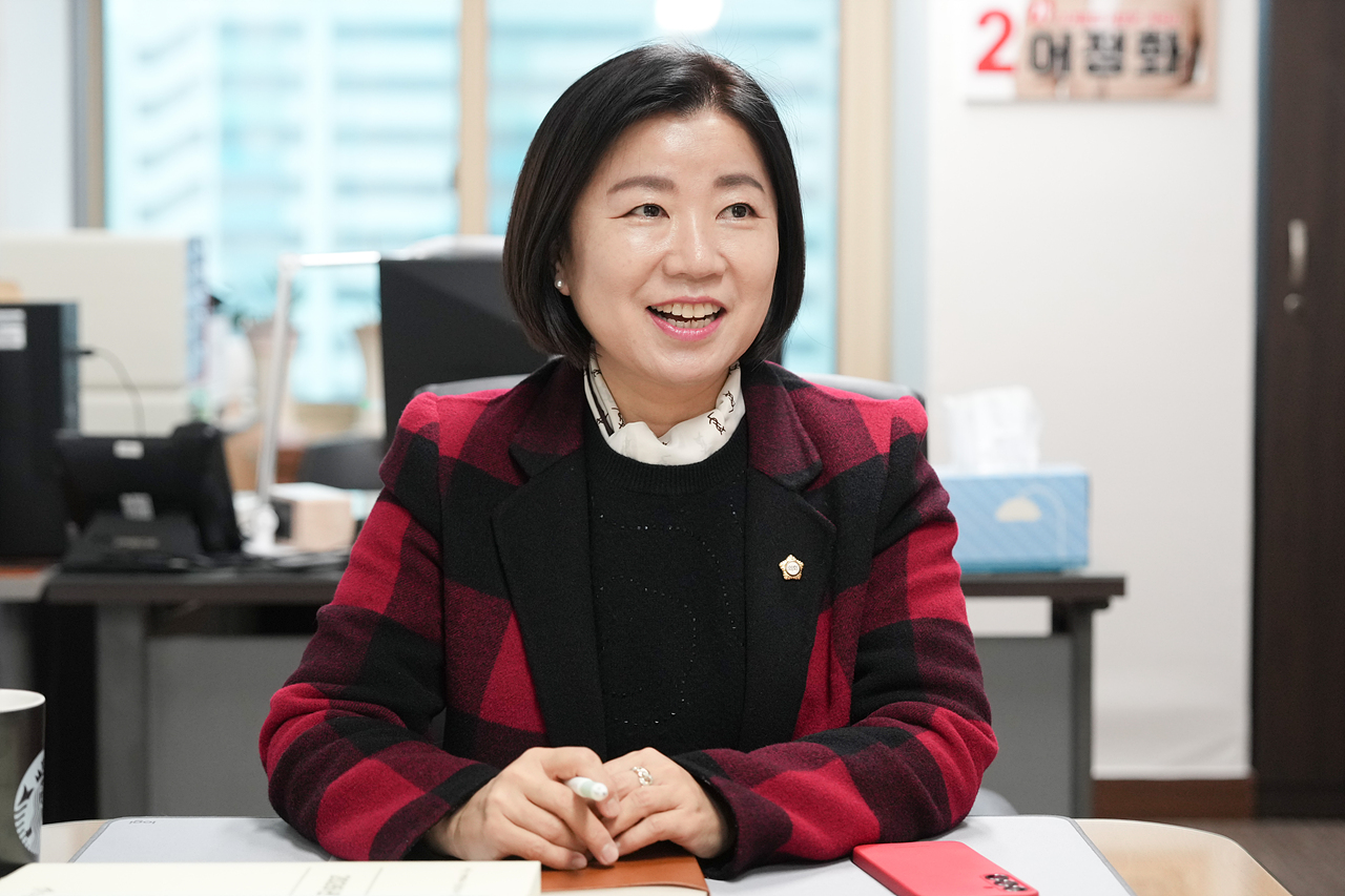 언론사 인터뷰 - 1